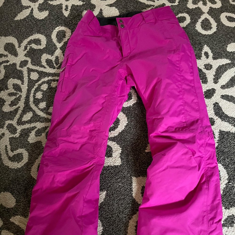 Size small fuscia columbia ski pants
